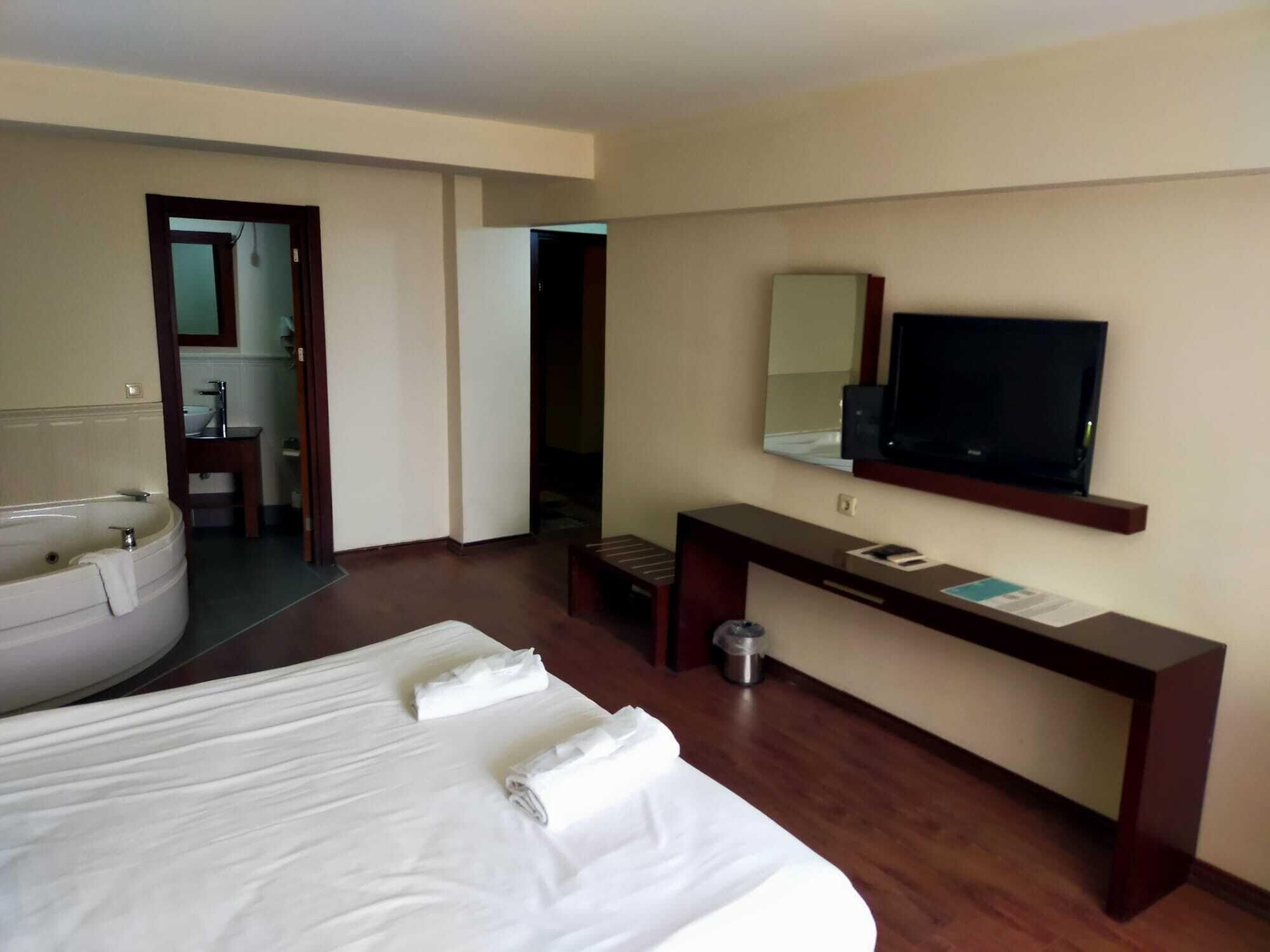 Tiara Thermal & Spa Hotel Bursa Exterior photo